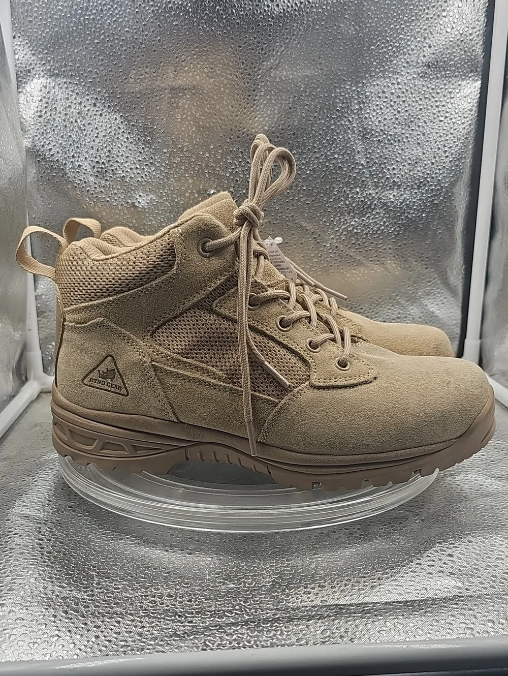 T Tan Ryno Gear Shoes Size 8.5